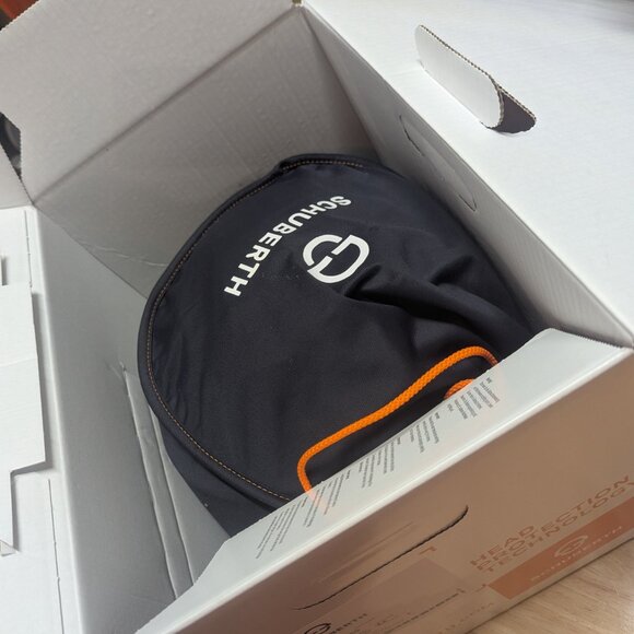 Schuberth C5 Motorcycle helmet - Picture 2 of 13